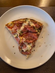 Massa Pizza Artesanal – Jolly Pizzaria